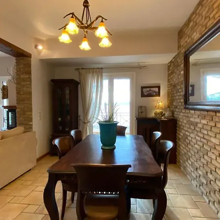 Han's Maisonette Porto Heli